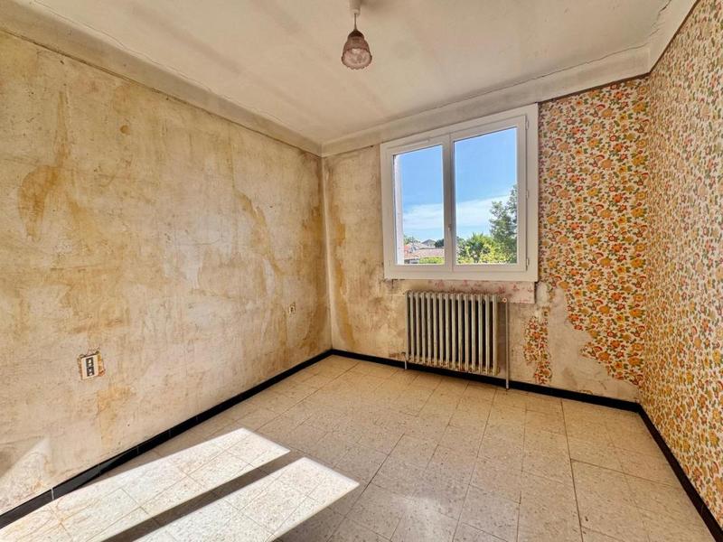 Villa - 200 m² - 10 pièces