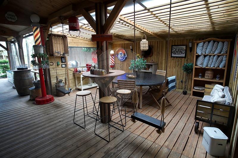 Maison - 217 m² - 7 pièces