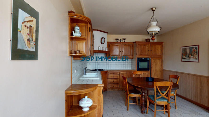 Maison - 175 m² - 6 pièces