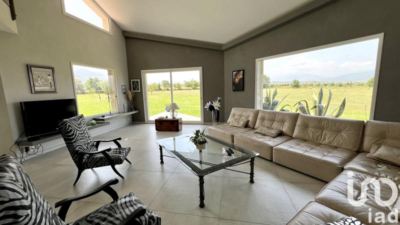 Maison - 275 m² - 7 pièces