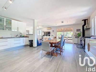 Maison - 160 m² - 6 pièces