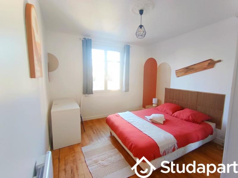 Chambre - 12 m² - 1 pièce