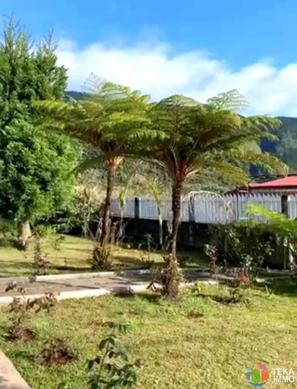 Maison - 167 m² - 8 pièces