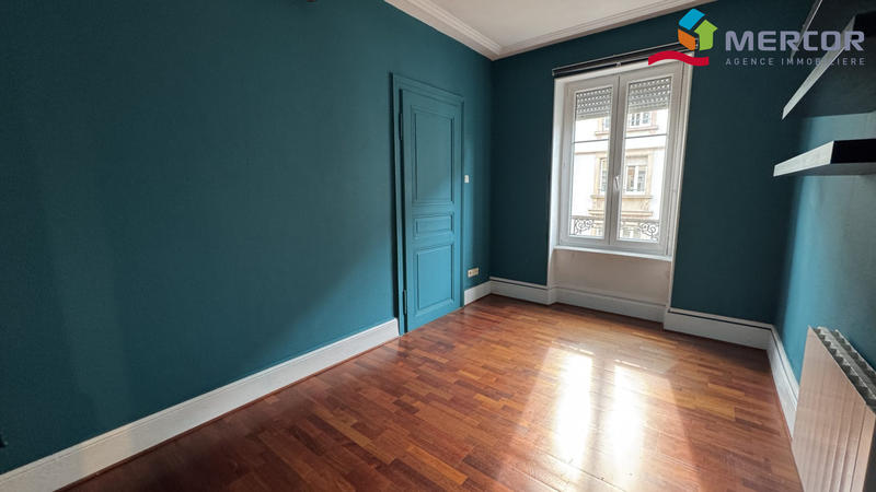 Appartement - 87 m² - 4 pièces