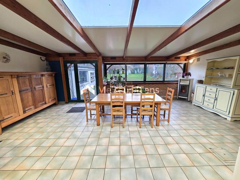 Maison - 122 m² - 4 pièces