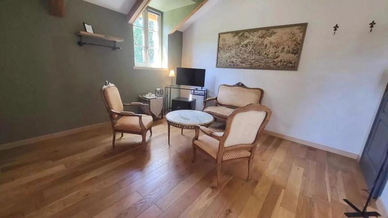 Manoir - 330 m² - 9 pièces