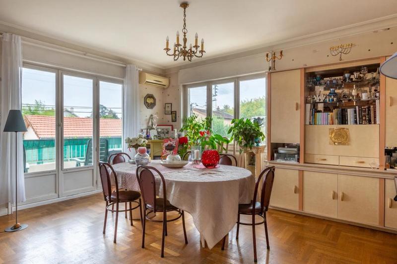 Maison - 147 m² - 6 pièces