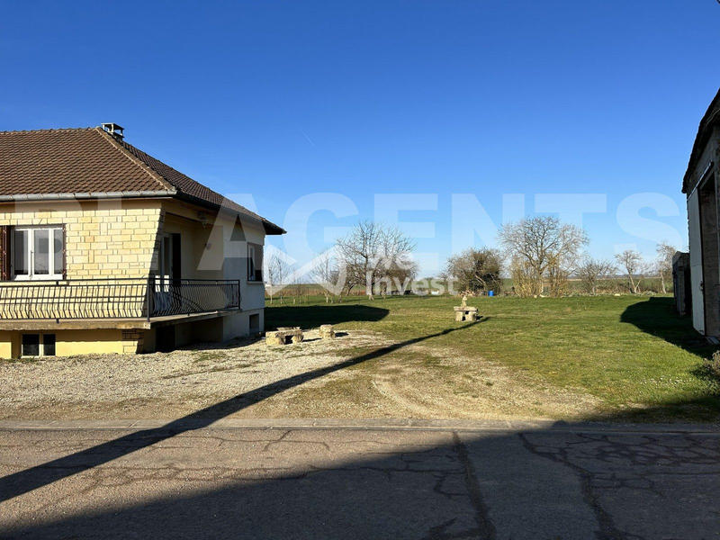 Maison - 110 m² - 4 pièces