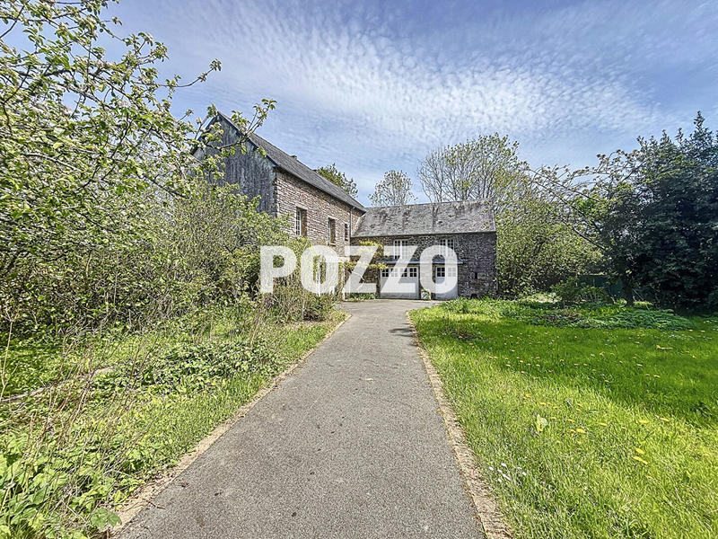 Maison - 201 m² - 10 pièces