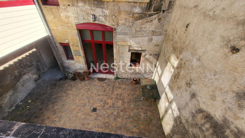 Maison - 215 m² - 8 pièces