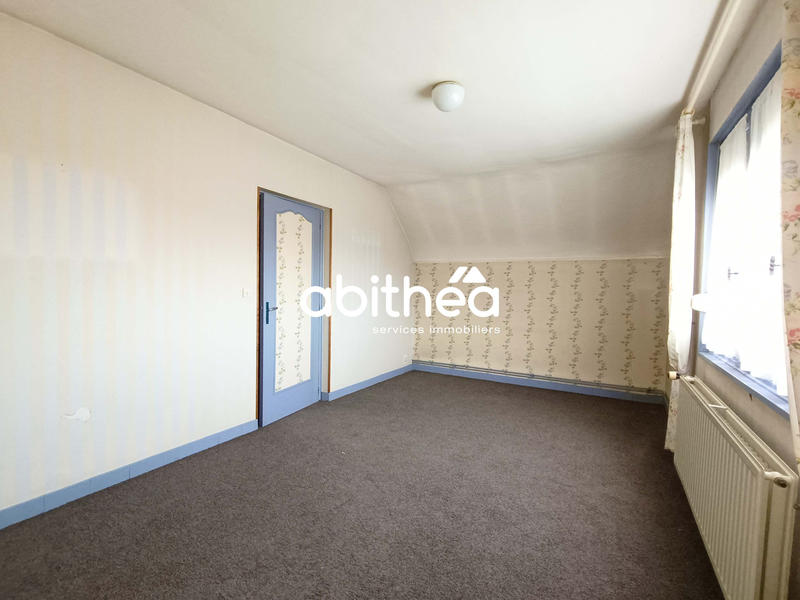 Maison - 180 m² - 7 pièces