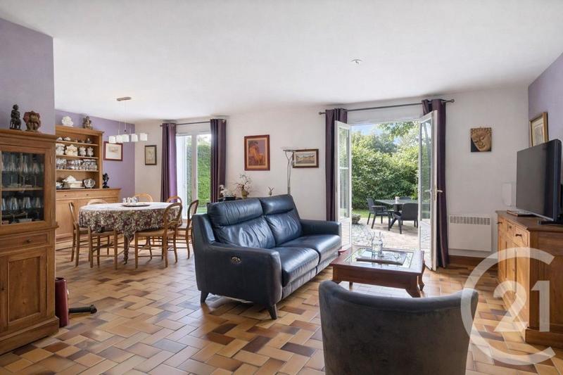 Maison - 103 m² - 7 pièces