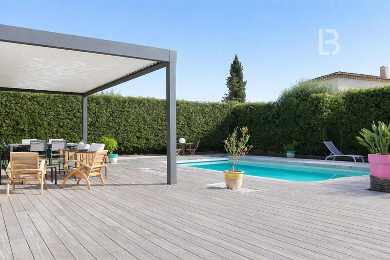 Maison contemporaine - 89 m² - 5 pièces