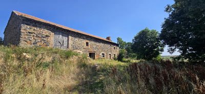 Ferme - 500 m² - 2 pièces