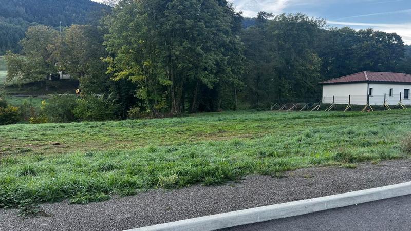 Terrain constructible - 239 m²