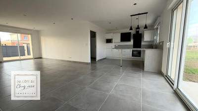 Maison - 111 m² - 5 pièces