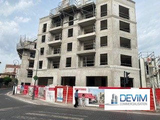 Local commercial - 92 m²