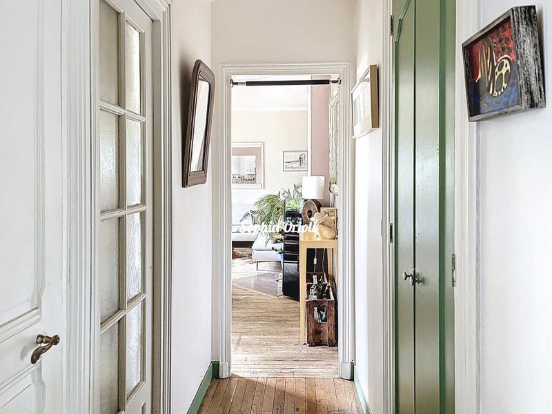 Appartement - 110 m² - 5 pièces