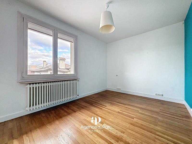 Appartement - 96 m² - 4 pièces