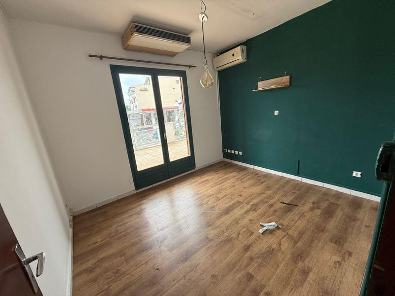 Appartement - 100 m² - 5 pièces