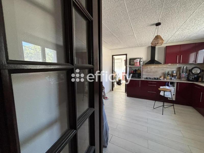 Immeuble - 175 m² - 8 pièces