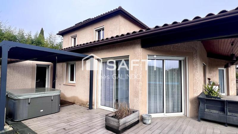Maison - 192 m² - 5 pièces