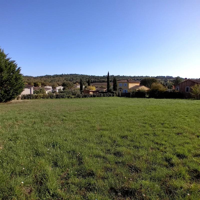 Terrain - 1 100 m²