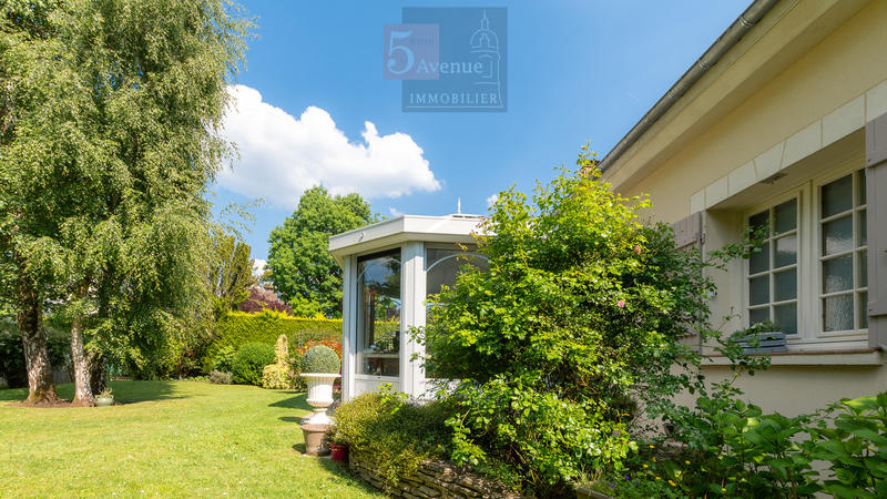 Maison - 175 m² - 7 pièces