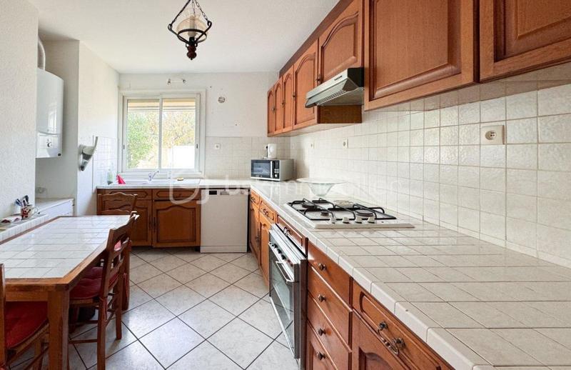 Maison - 97 m² - 4 pièces