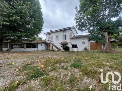 Maison - 290 m² - 3 pièces