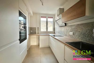 Appartement - 57 m² - 3 pièces