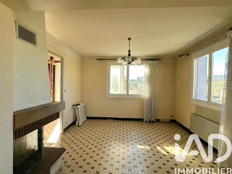 Maison - 90 m² - 5 pièces