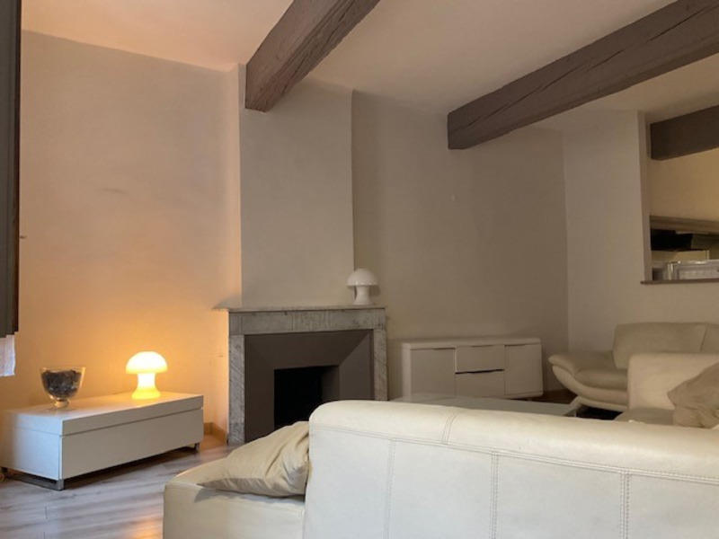 Appartement ancien - 64 m² - 2 pièces