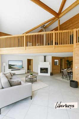 Châlet - 245 m² - 8 pièces