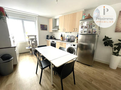 Maison - 87 m² - 5 pièces