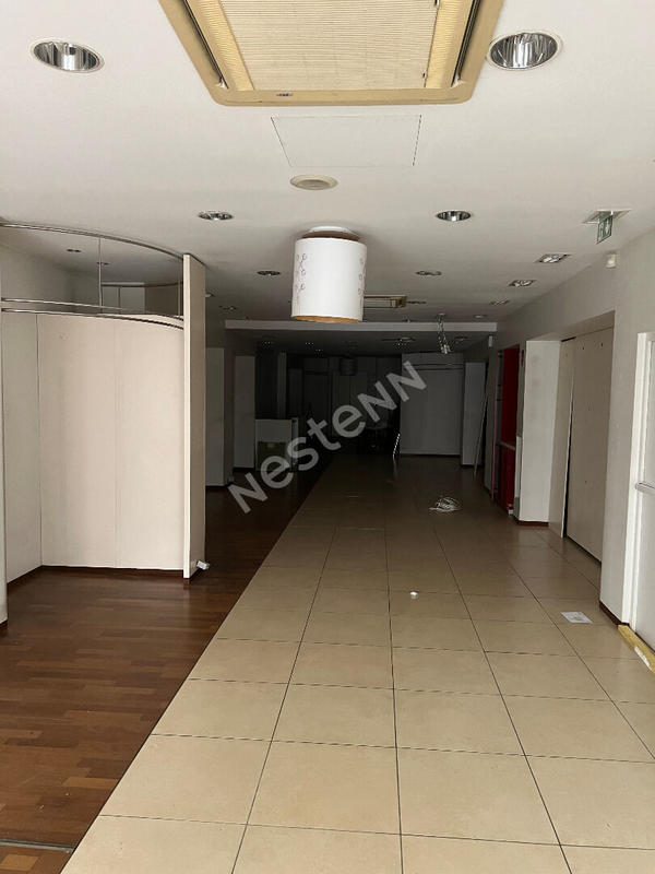 Local commercial - 116 m²