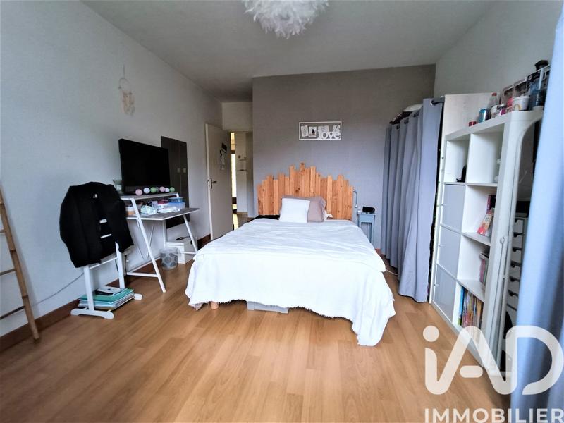 Maison - 420 m² - 15 pièces