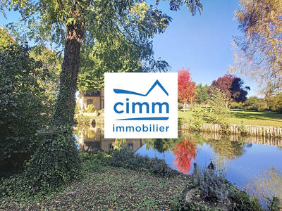 Maison - 365 m² - 15 pièces