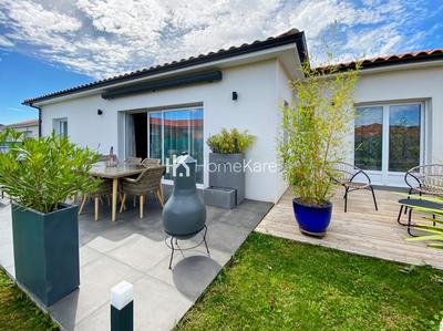 Maison - 110 m² - 4 pièces