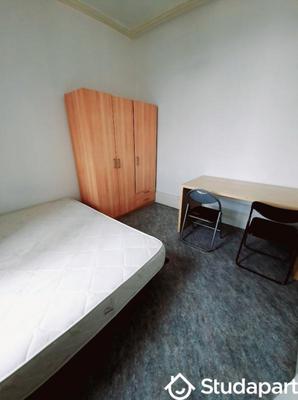 Chambre - 10 m² - 1 pièce