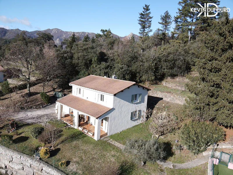 Maison - 135 m² - 7 pièces