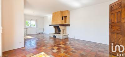 Maison - 185 m² - 7 pièces