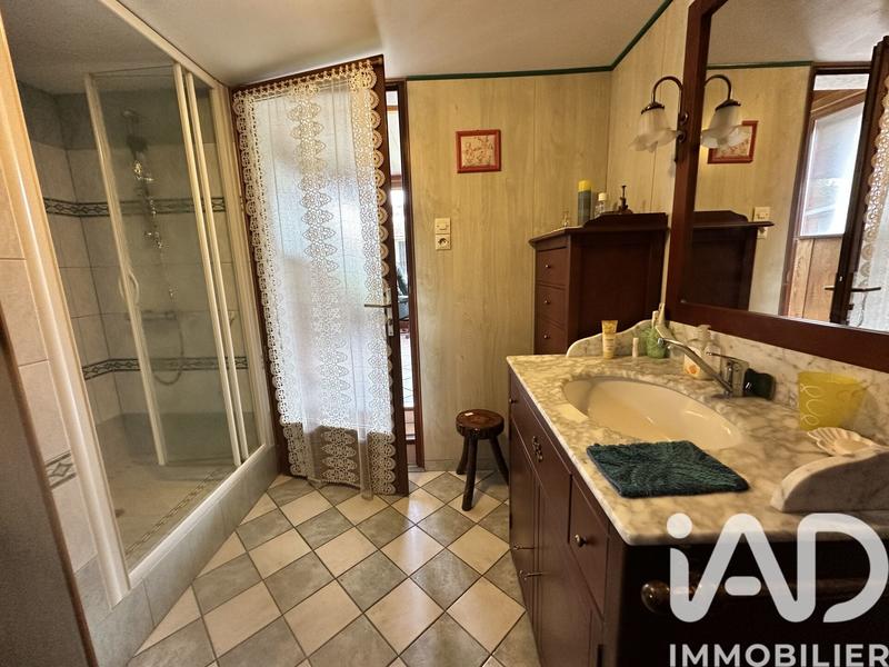 Maison - 142 m² - 6 pièces