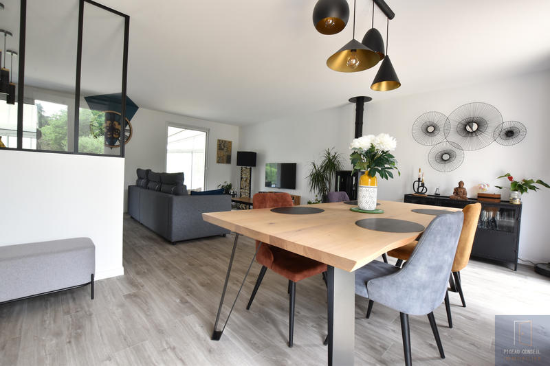 Maison - 127 m² - 5 pièces