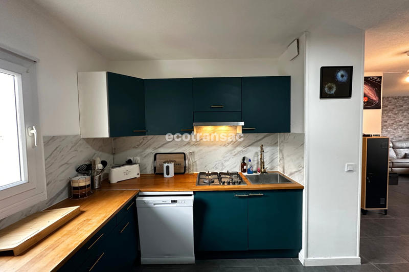 Appartement - 82 m² - 3 pièces