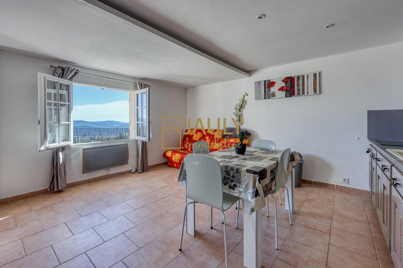 Villa - 190 m² - 8 pièces