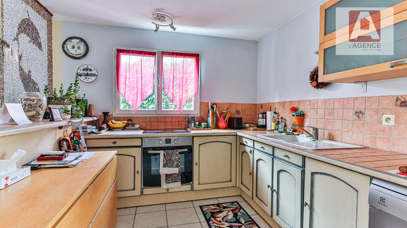 Maison - 88 m² - 4 pièces