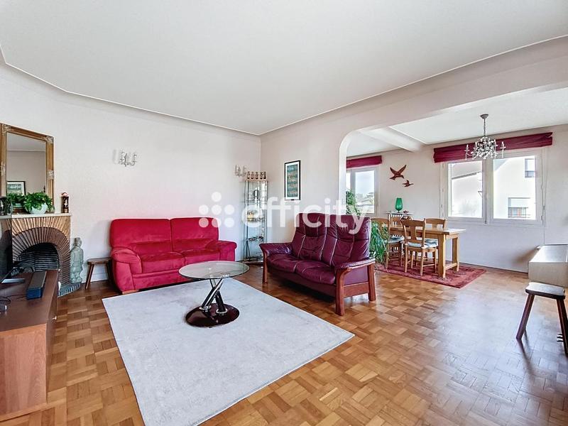 Pavillon - 145 m² - 6 pièces