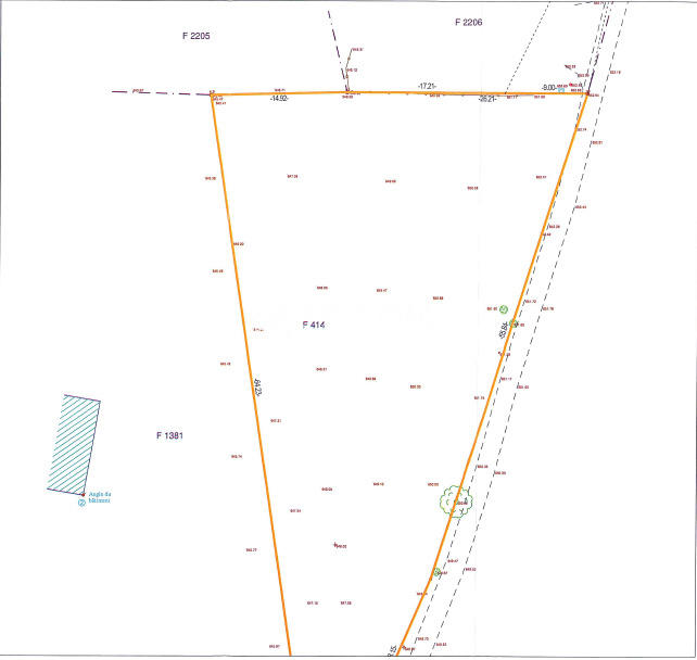 Terrain constructible - 1 800 m²