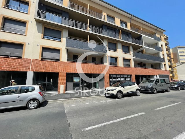 Local commercial - 285 m²